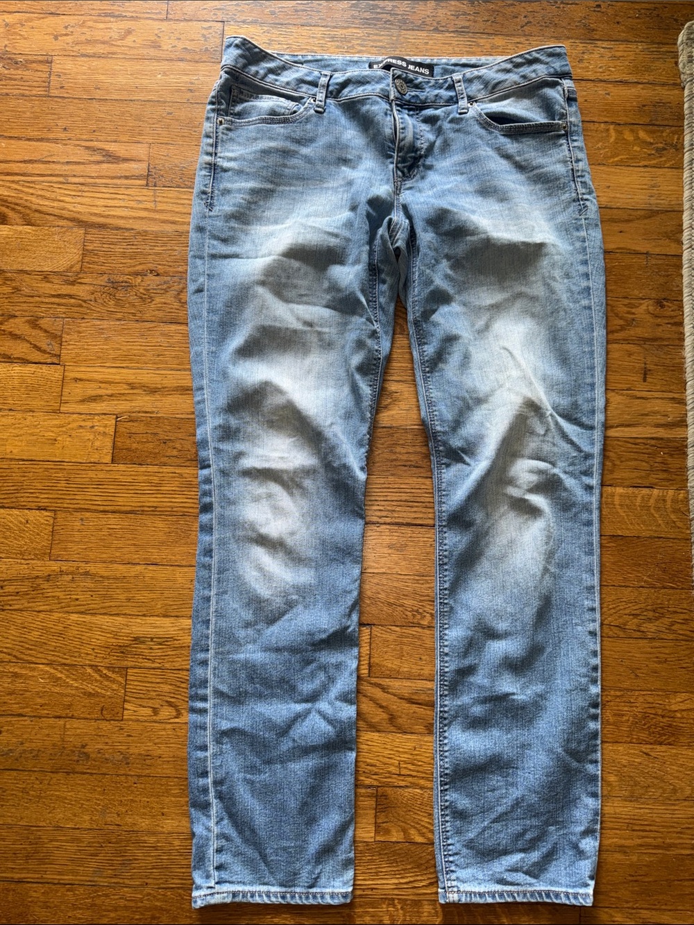 Express Slim Straight Jeans in Faded Blue Wash